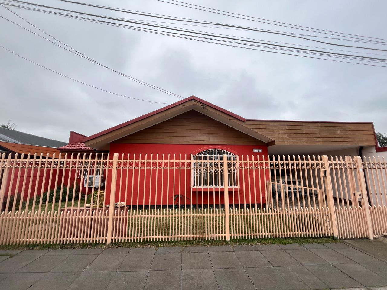 Casa en venta – Sector Santa Marta (Emanuel), Chillán